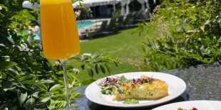 Ease Into the Weekend with a Touch of Sparkle