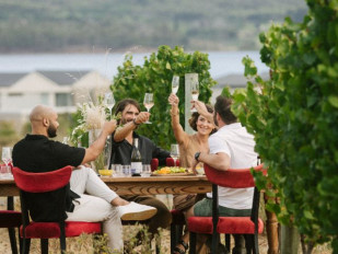 Easter Sunday: Signature Dining Experience 